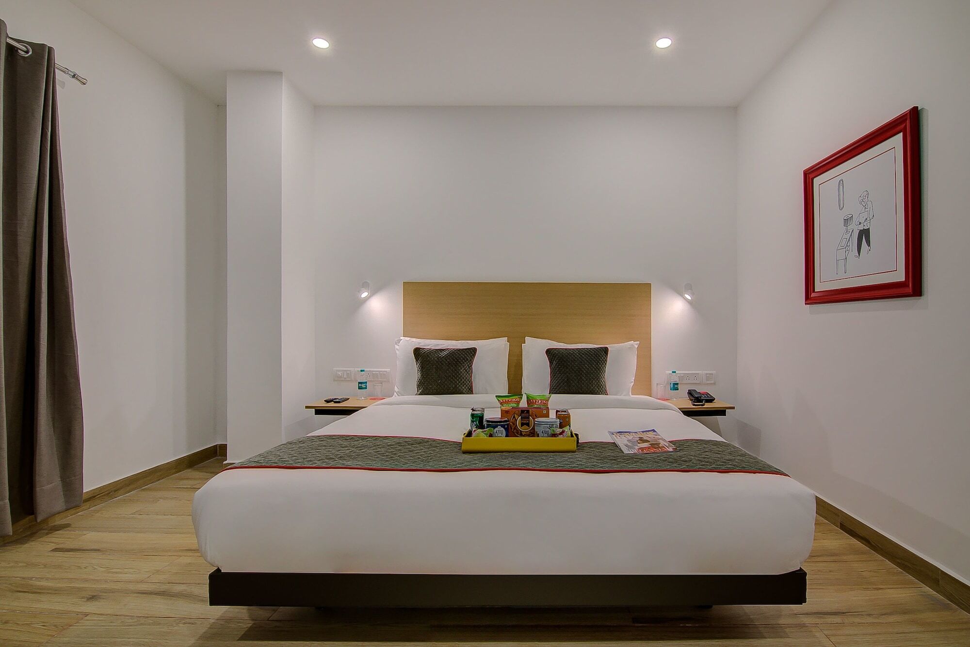 Готель Oyo Townhouse 044 Sector 14 Gurugram Ґурґаон Екстер'єр фото