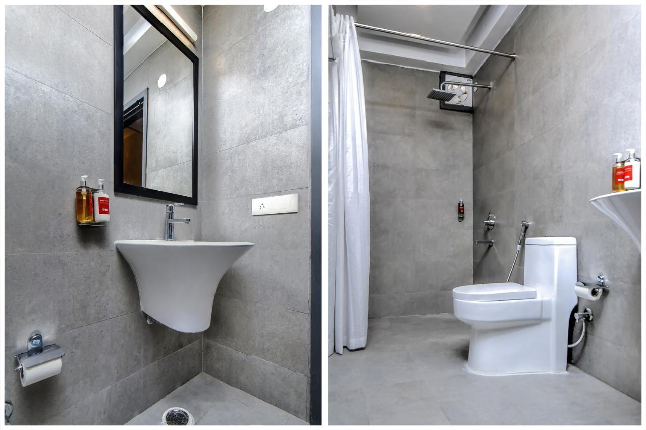 Готель Oyo Townhouse 044 Sector 14 Gurugram Ґурґаон Екстер'єр фото
